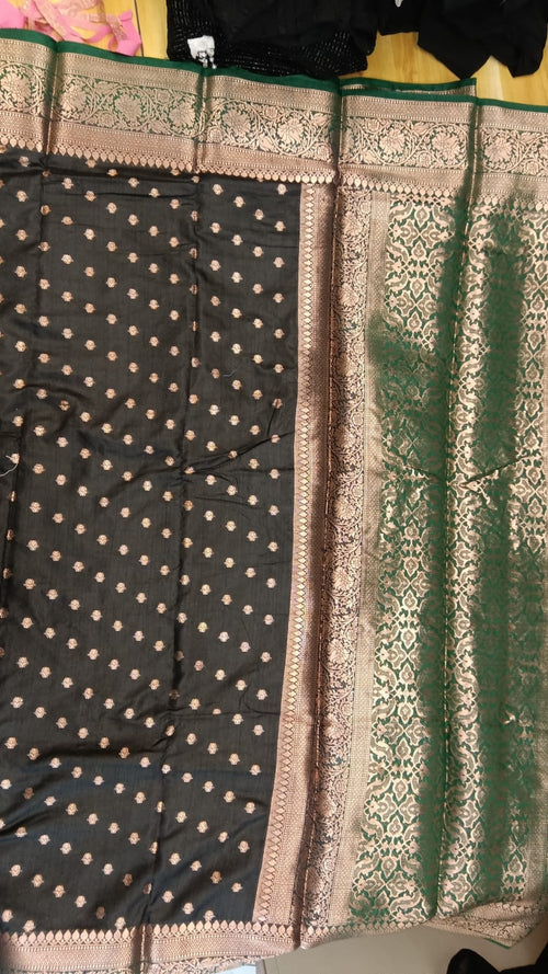 Black Banarasi Silk Saree - Close up of Zari Work and Green Border