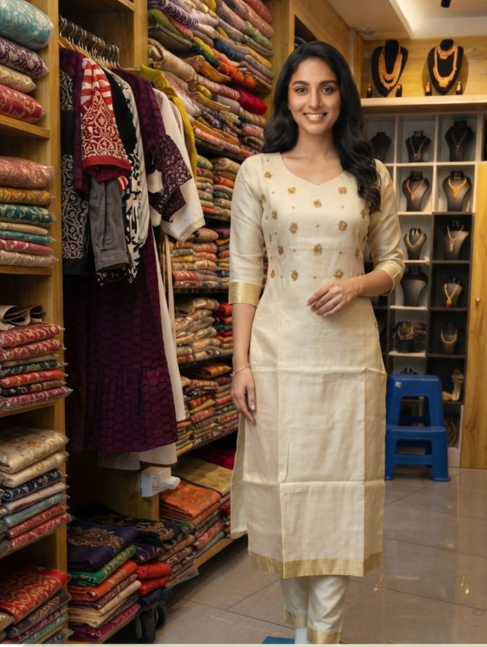 Tissue Cod Set - Cream with Gold Border and Embroidery